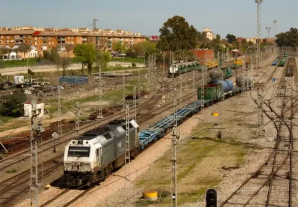 Imagen real tomada en uno de los puentes que cruzan la terminal de mercancías de Cordoba.
