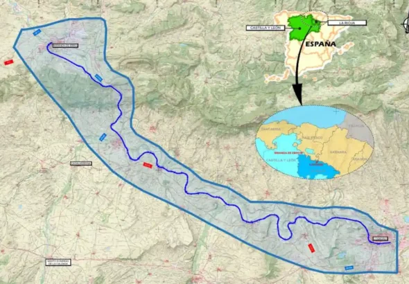 Mapa geográfico de la provincia de La Rioja y áreas adyacentes de Castilla y León que destaca en azul el trazado ferroviario entre las localidades de Logroño y Miranda de Ebro. Incluye un mapa de localización de España en la parte superior derecha.