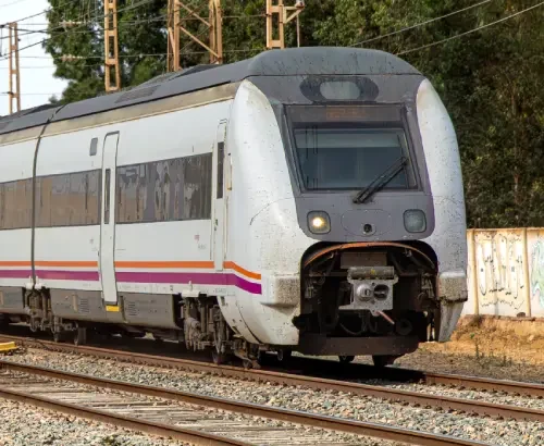 Tren de media distancia entre Sevilla y Huelva.